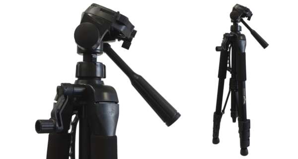 Licht telescopisch statief van 150 cm, volledig uitgeschoven en klaar voor gebruik met een bouwlaser.