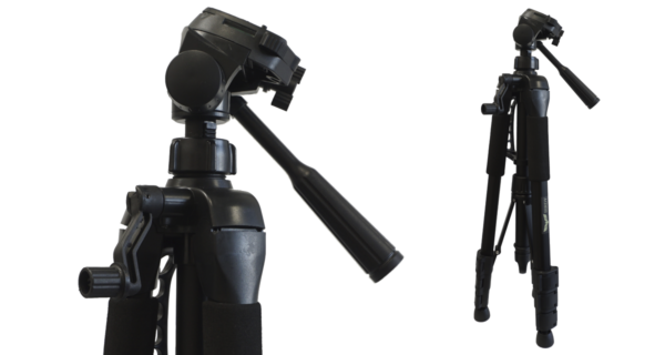 Licht telescopisch statief van 150 cm, volledig uitgeschoven en klaar voor gebruik met een bouwlaser.