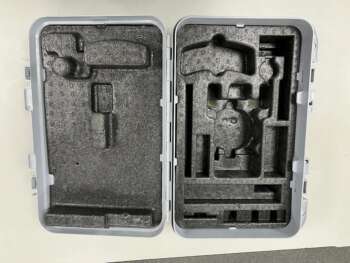 Gebruikte Nedo Quasar6 koffer Passend op de Nedo Quasar6 B+ grade product: Koffer in nette staat, sloten werken goed, met gebruikssporen. Het model op de foto kan afwijken van de geleverde ontvanger, wij hebben hiervan meerdere van op voorraad. Wilt u er meerdere hebben? Vraag dan het actuele aantal op via telefoon, whatsapp of mail.