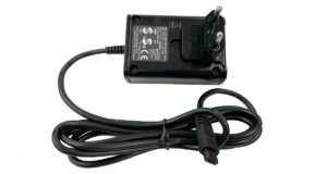 Een Sokkia LP30-31-310 Lader met een koord eraan.