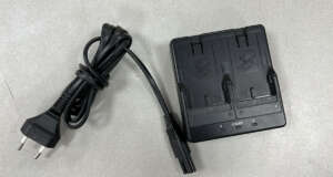 Topcon CDC68A lader - bovenaanzicht