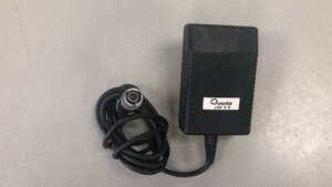 Gebruikte Quante lader model 1 Werkend op o.a.: Quante / QBL QL150D, QL150HD en QL410, Sokkia SLP200