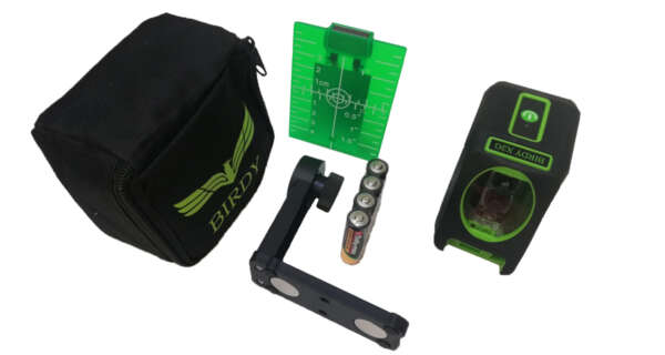 De compacte en robuuste Birdy X2G kruislijnlaser met zijn groene laseropening.