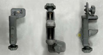 Gebruikte Spectra C70 baakklem Nieuw model met 4 punten Passend op o.a.: oude spectra HL700 en Apache Storm handontvanger Levering: 1 stuks baakklem Het klem op de foto kan afwijken van de geleverde klem hier hebben wij er meerdere van liggen. De vorige eigenaar heeft geen kenmerk in de klem gegraveerd. Alle klemmen zijn getest en werken naar behoren.