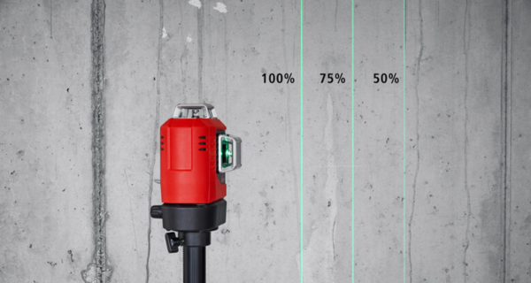 Leica LINO L6G met RGR200 ontvanger buiten op een statief