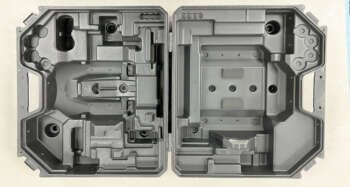 Lege, open koffer voor een Levelfix 860H / HVS laser met lichte gebruikssporen aan de binnenkant.