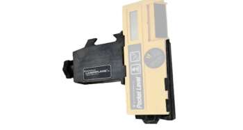 Gebruikte Spectra 2071 baakklem Passend op o.a.: Spectra 1175 handontvanger Levering: 1 stuks baakklem Het klem op de foto kan afwijken van de geleverde klem hier hebben wij er meerdere van liggen. De vorige eigenaar heeft geen kenmerk in de klem gegraveerd. Alle klemmen zijn getest en werken naar behoren.