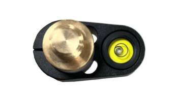 Prismapunt 100 mm Met deze uit aluminium vervaardigde prismapunt met een totale lentgte van 100mm kunt je met het prisma vlak boven de grond meten. Deze prismapunt is voorzien van een 5/8"draad aansluiting en een doosniveau.