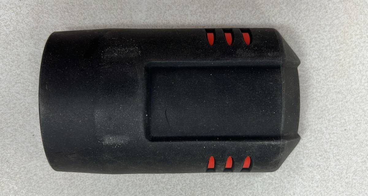 Leica Lino L2/L6 batterijhouder Bouwlasers Online