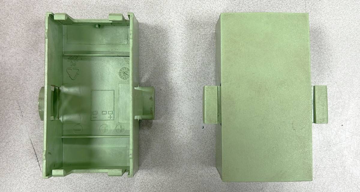 Leica T105 batterijhouder Bouwlasers Online