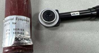 Gebruikte Sokkia hoekocculair DE 17 t.b.v. de DT4 en DT5 serie theodoliet Geleverd incl. opbergkoker Bijzonderheden: Geen