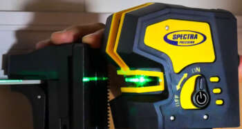 Spectra LT20XG laser in gebruik bouw