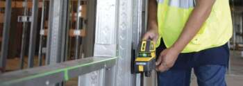 Kruislijnlaser LT52G gebruikt voor wandmontage werkzaamheden